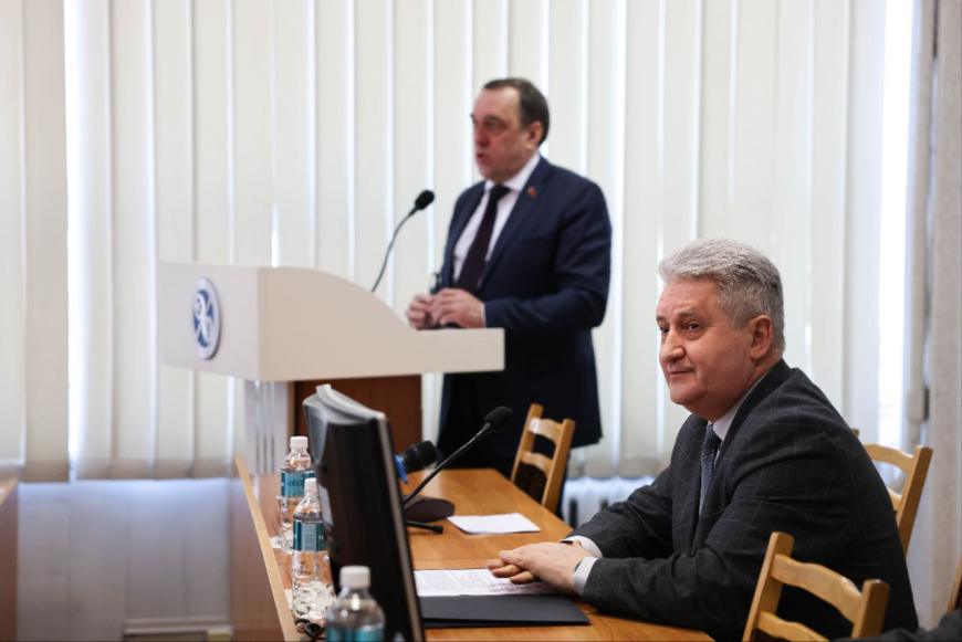 Вадим Ипатов на встрече со студентами БГЭУ: важно ценить то, что мы имеем, и приумножить достигнутое