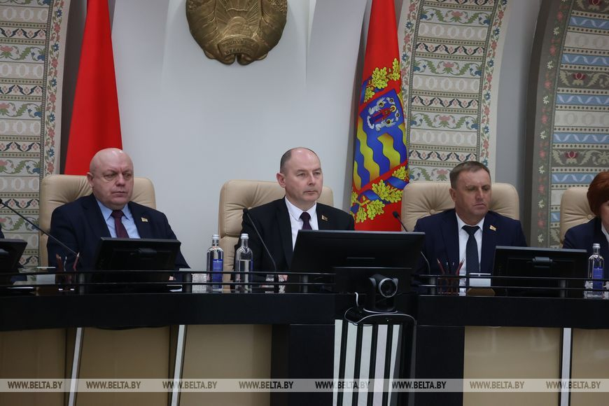 Строительство, зарплаты, инвестпроекты. Алексей Кушнаренко об итогах работы Минской области в 2025 году