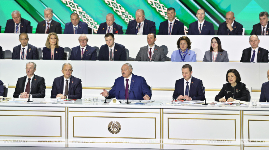 Александр Лукашенко на ВНС: кроме Беларуси, нет в мире для нас другой светлой, доброй, любимой нами и любящей нас земли