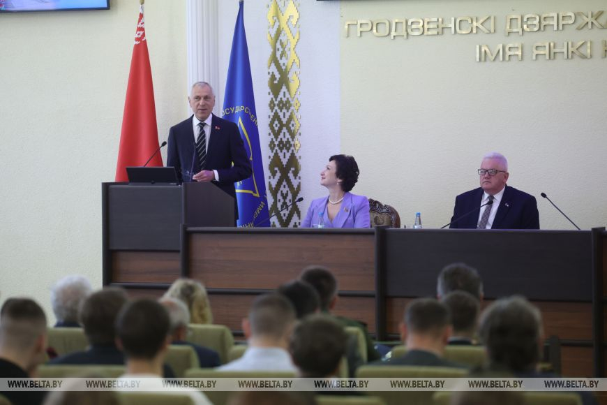 Всебелорусское народное собрание сегодня принимает стратегические, программные документы, обязательные для исполнения решения