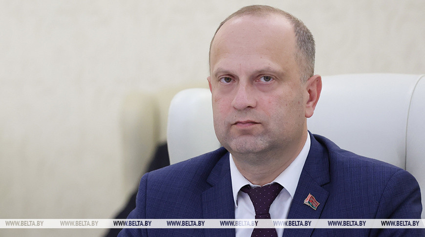 Інвестыцыі, экспарт, рост рэальных даходаў насельніцтва. Юрый Чабатар аб дынаміцы развіцця эканомікі