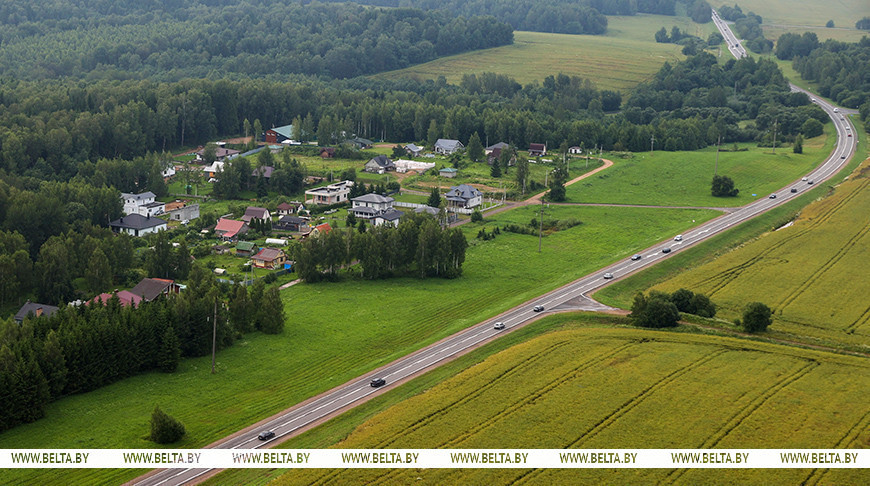 Аляксандр Лукашэнка: патрэбны новы нацыянальны падыход, матывуючы да пераезду ў сельскую мясцовасць